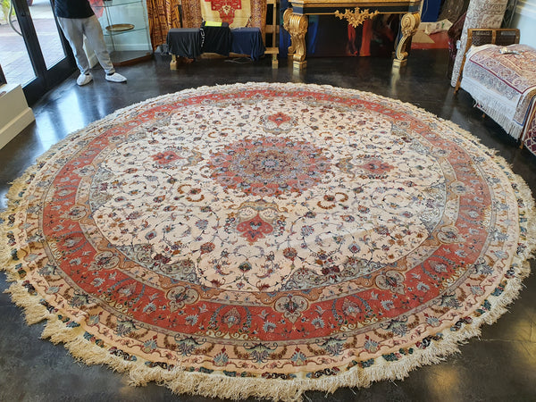 round shaped area rug persian design