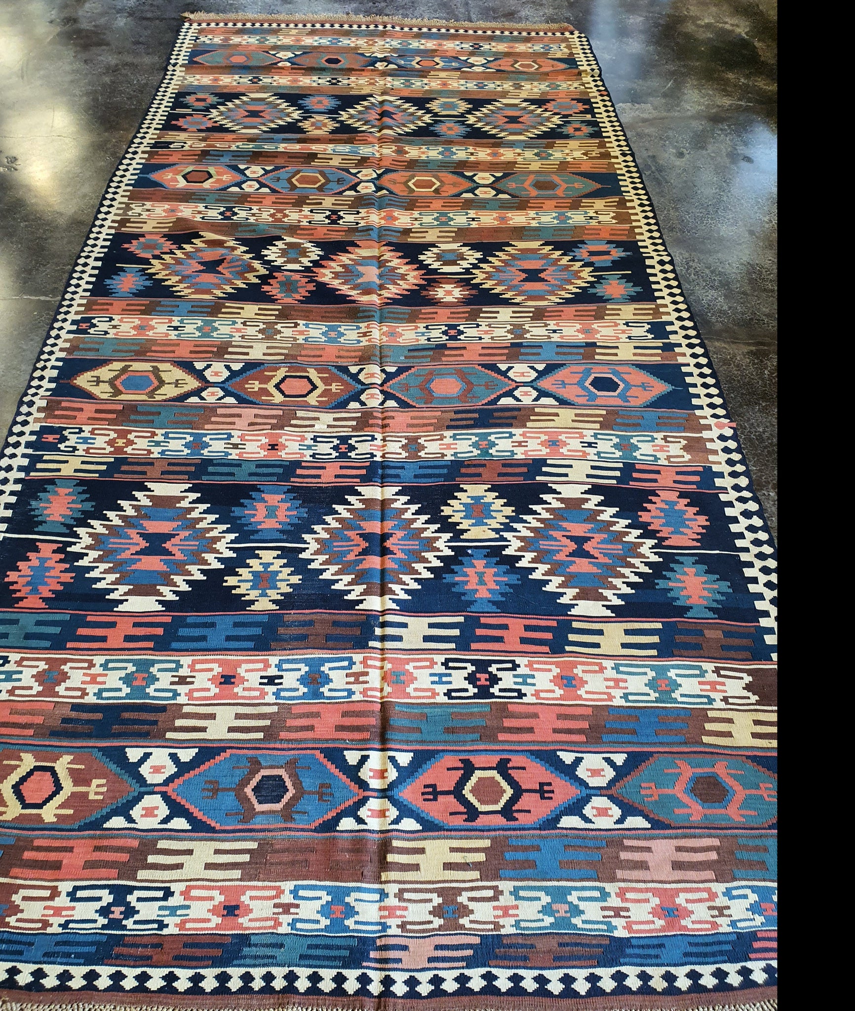 Caucasian shirvan kilim rug
