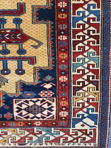 Colorful Decorative Carpet Shirvan