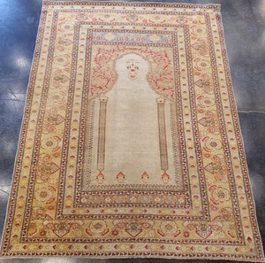 high quality handmade prayer rug for sale