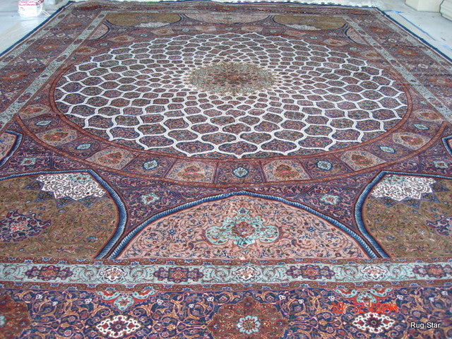 Persian Palace Tabriz Gombad